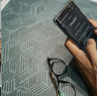 How to Turn Your Copywriting Skills Into a Digital Product